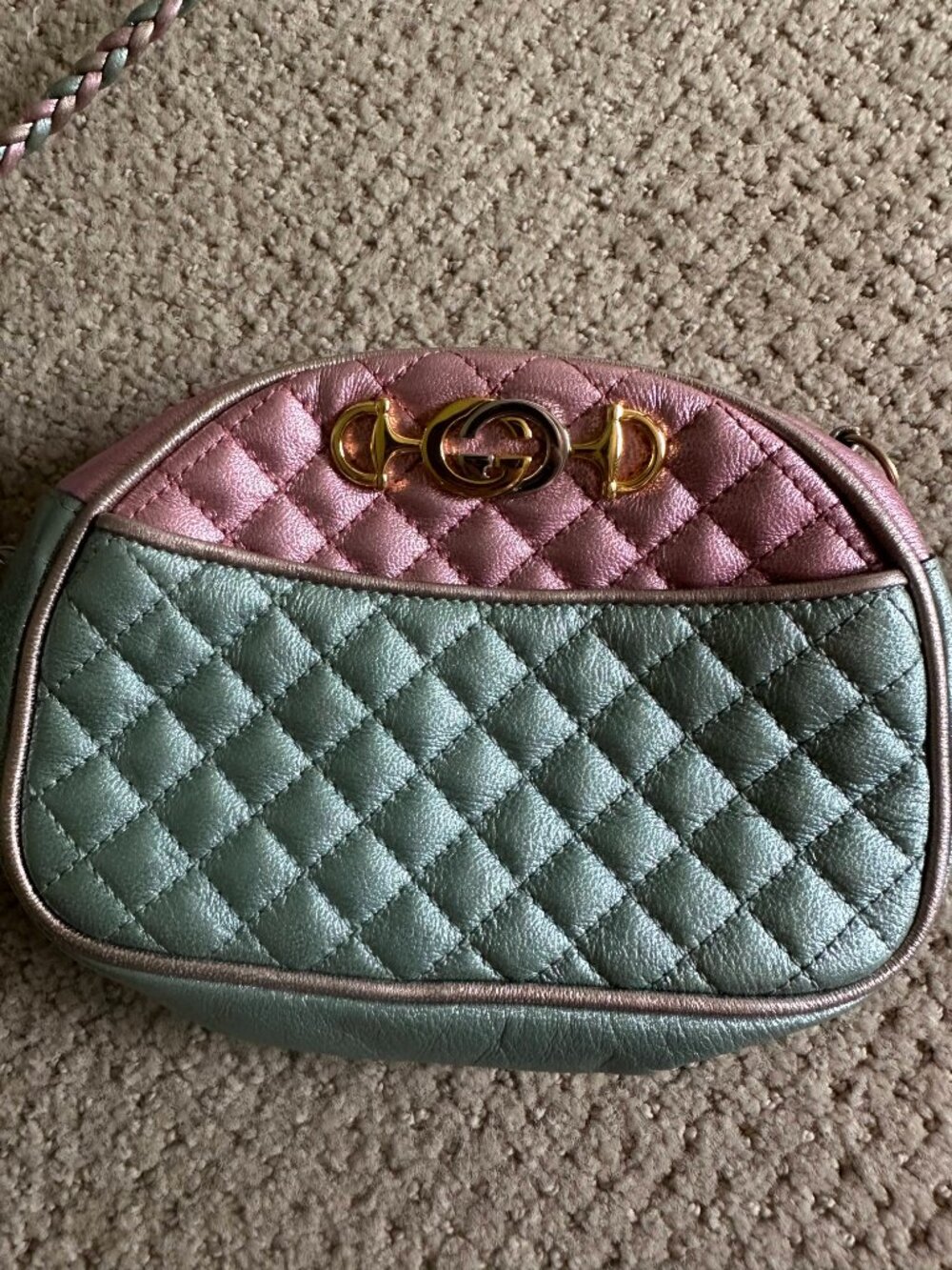 Gucci Laminated Nappa Trapuntata Mini Zumi Dome Shoulder Bag Crossbody - Picture 2 of 5